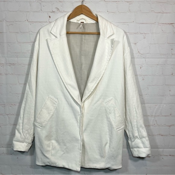 Free People Blazer Womens Size Small White Oversized Slouchy Textured Pockets - Picture 1 of 15